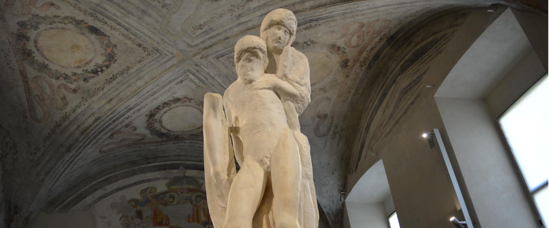 Scopri la Pietà Rondanini, l''ultimo capolavoro incompiuto di Michelangelo al Castello Sforzesco. Visita Milano e soggiorna al Best Western Hotel City vicino alle principali attrazioni turistiche della città.